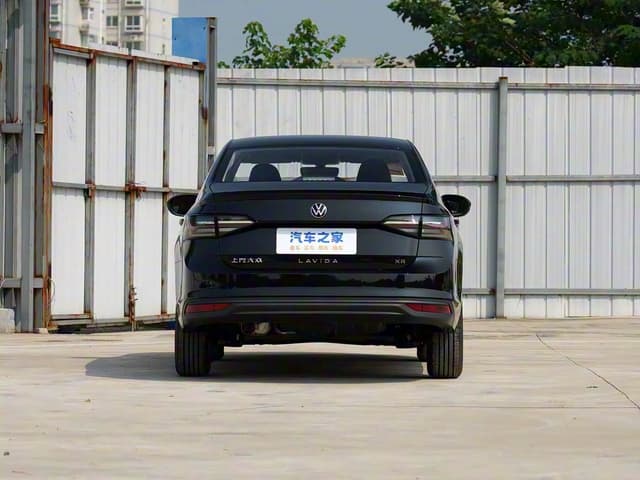 Volkswagen Lavida — миниатюра 6