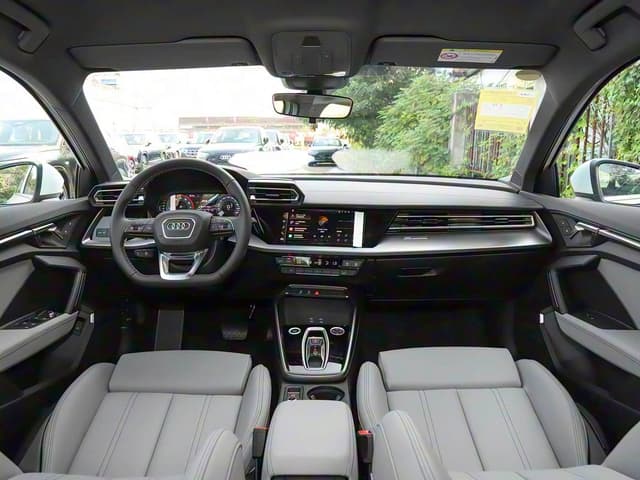 Audi A3L 35TFSI — миниатюра 10