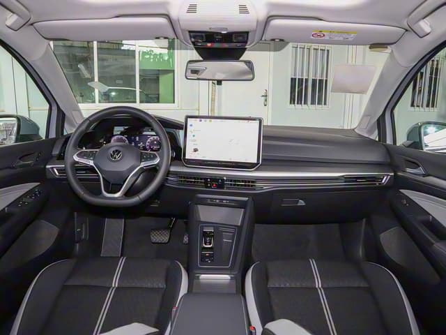 Volkswagen Golf 300TSI — миниатюра 9