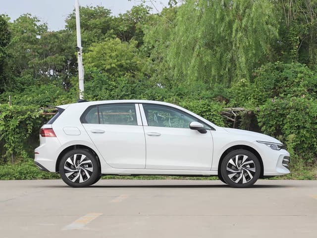 Volkswagen Golf 300TSI — миниатюра 4