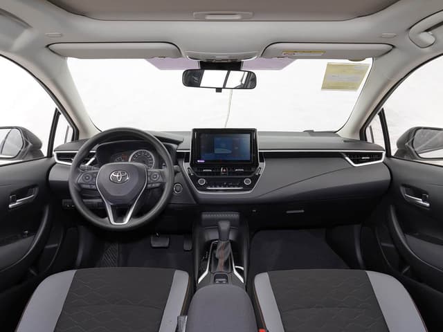 Toyota Corolla — миниатюра 8