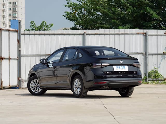 Volkswagen Lavida — миниатюра 7