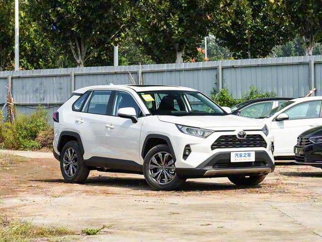 Toyota Rav4 — миниатюра 1