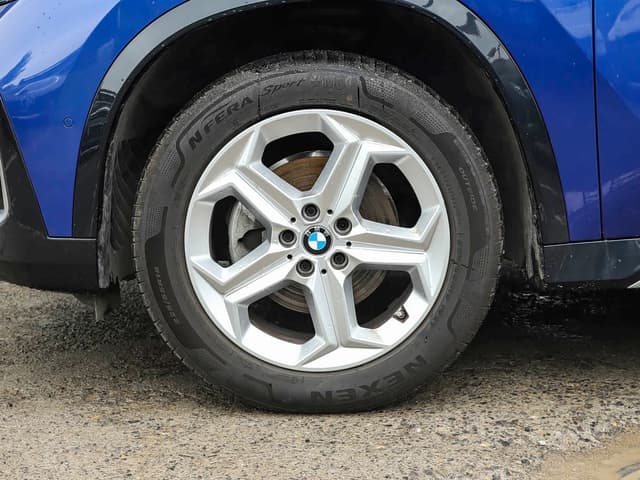 BMW X1 sDrive 20LI — миниатюра 18