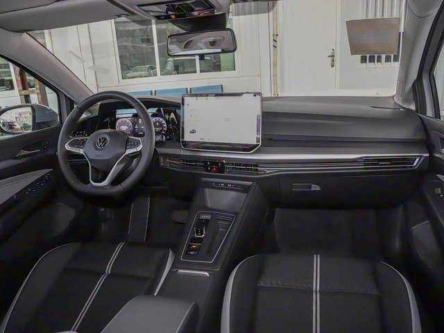 Volkswagen Golf 300TSI — миниатюра 10