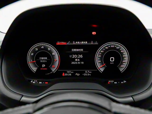 Audi Q2L 35TFSI — миниатюра 10