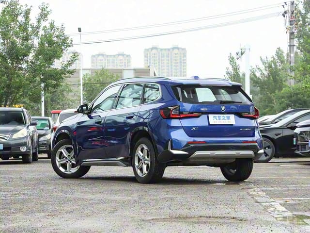 BMW X1 sDrive 20LI — миниатюра 3