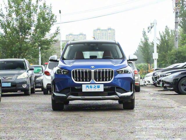 BMW X1 sDrive 20LI — миниатюра 8
